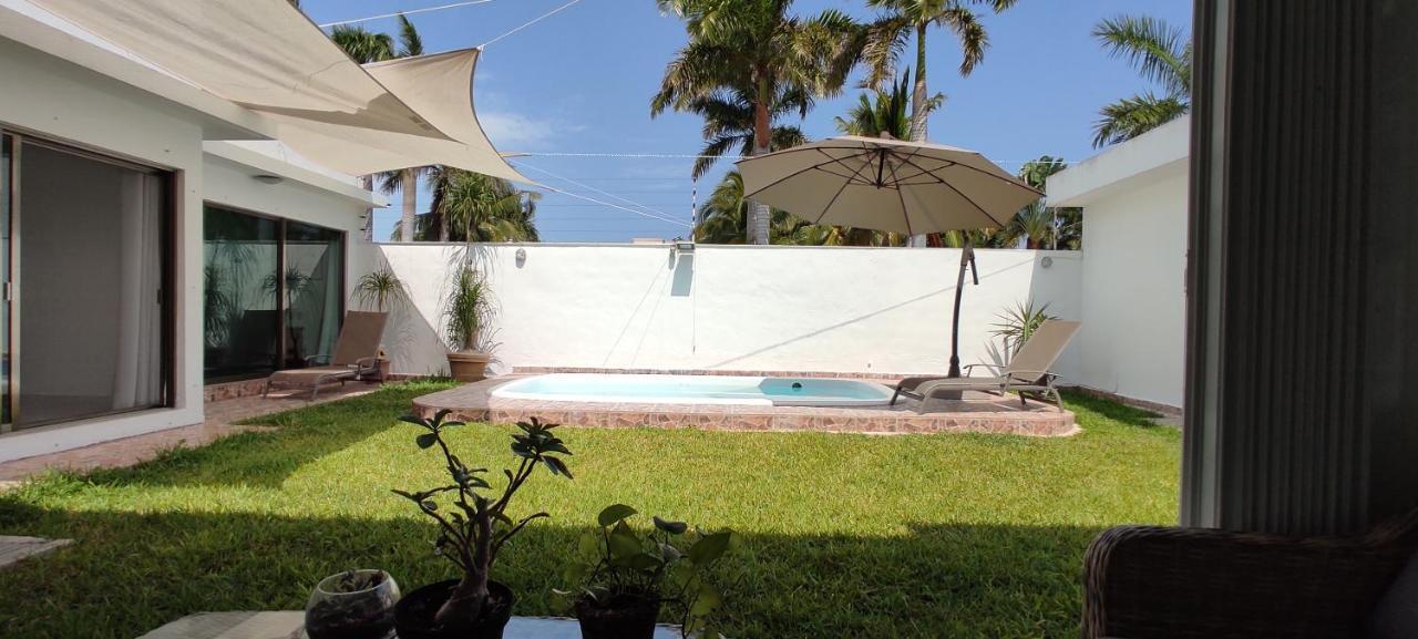 Casa Abril Cozzy Suites Cancún Exteriör bild