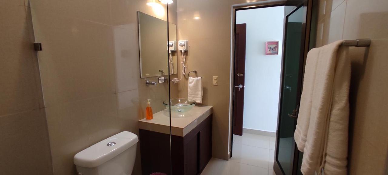 Casa Abril Cozzy Suites Cancún Exteriör bild
